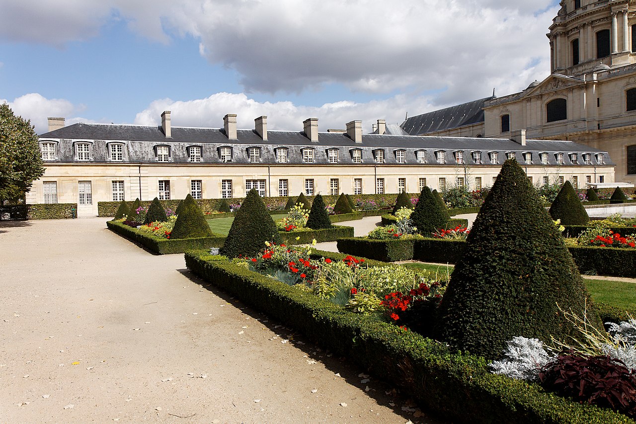 Les Invalides Paris Guide