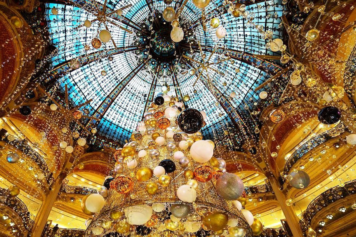 Galeries Lafayette Christmas tree 2015