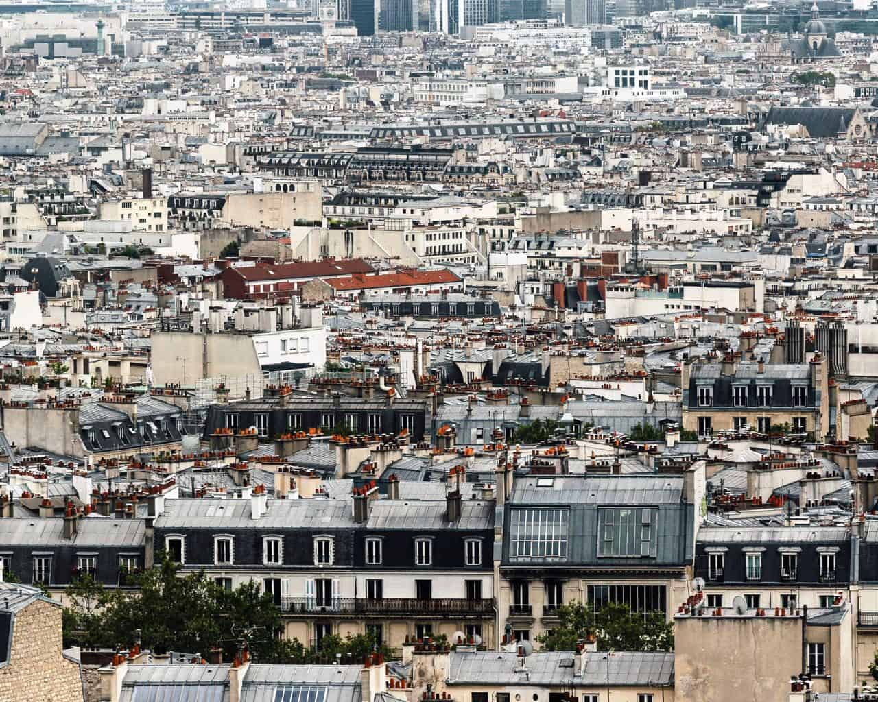Where NOT to Stay in Paris: Tourist Mistakes to Avoid